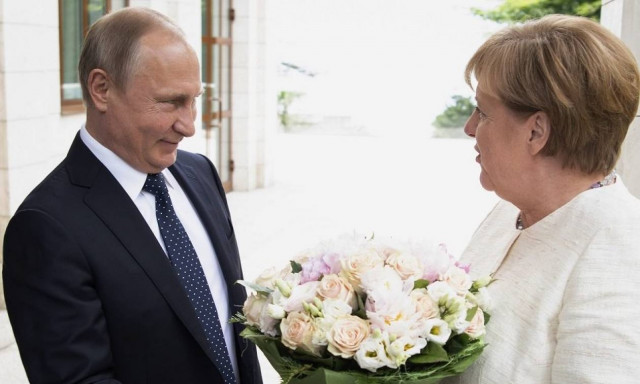 Συνάντηση Άνγκελα Μέρκελ - Βλαντίμιρ Πούτιν στον πύργο του Μέζεμπεργκ