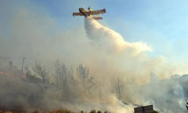 Ρόδος: Μεγάλη φωτιά ΤΩΡΑ κοντά σε μοναστήρι