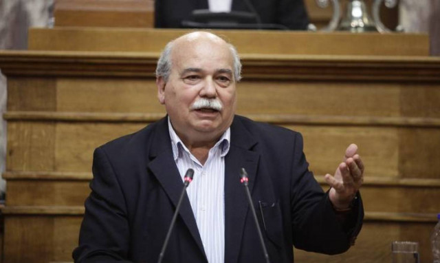 Έλληνες στρατιωτικοί - Βούτσης: Άγγελε και Δημήτρη, καλή λευτεριά