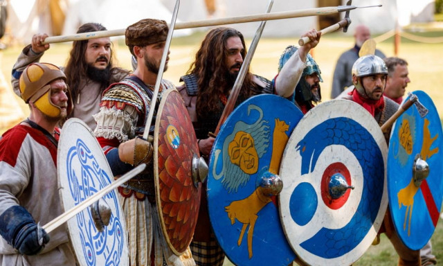 Κι όμως αυτές οι σκηνές δεν είναι από τα γυρίσματα ταινίας (pics)