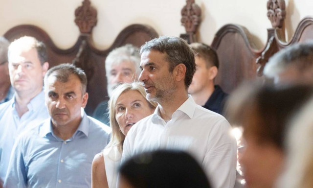 Μητσοτάκης: Συγχαρητήρια στους δύο στρατιωτικούς για το κουράγιο και τη λεβεντιά τους