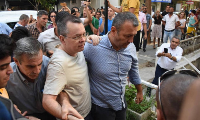 «Πόλεμος» Τουρκίας - ΗΠΑ: Νέο «όχι» από Άγκυρα στην απελευθέρωση του Αμερικανού πάστορα