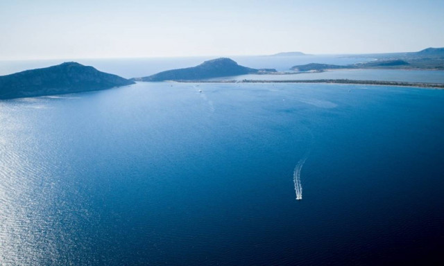 Ασύλληπτο ατύχημα στη Χαλκιδική: Έβαλε μπροστά τη μηχανή σκάφους και τραυμάτισε το αγόρι της