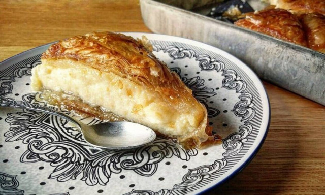 Συνταγή για πεντανόστιμο γαλακτομπούρεκο!