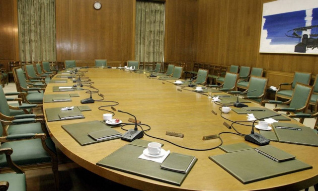 Ανασχηματισμός: «Κλείδωσαν» τα ονόματα – Ποιοι παίρνουν υπουργεία και ποιοι αποχωρούν