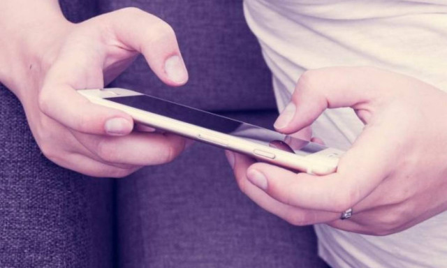 Αγαπάς το sexting; Οι επιστήμονες έχουν κάτι πολύ αρνητικό να σχολιάσουν για τη σχέση σου