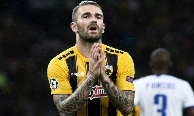 ΑΕΚ: Αποβλήθηκε μετά τη λήξη ο Λιβάγια - Φόβοι για βαριά τιμωρία