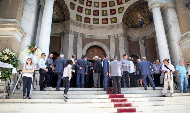 Το «ύστατο χαίρε» στον Ακαδημαϊκό Γρηγόρη Σκαλκέα