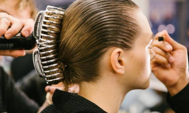 Τα αξεσουάρ μαλλιών που φέτος θα δεις παντού