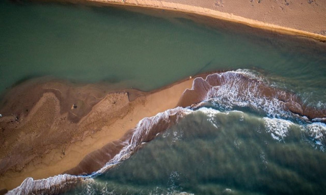 Αλφειός ποταμός: Το θαύμα της φύσης μέσα από συγκλονιστικές εικόνες