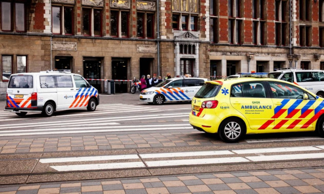 Άμστερνταμ: Αμερικανοί οι δύο τραυματίες της επίθεσης με μαχαίρι - Τι εξετάζουν οι Αρχές (vid)