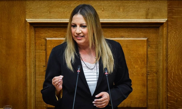 Γεννηματά κατά κυβέρνησης: Τυχοδιωκτική και καιροσκοπική ομάδα που έχει στόχο να μείνει στην εξουσία