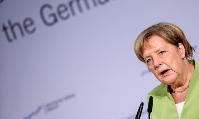 Στην «καρδιά» των επεισοδίων που συγκλονίζουν τη Γερμανία η Μέρκελ