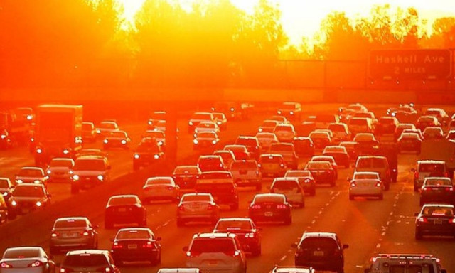 Τρομακτική αλλαγή του καιρού: Δείτε ΕΔΩ πού θα φθάσει η θερμοκρασία στην πόλη σας τα επόμενα χρόνια!