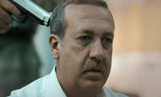 Σάλος στην Τουρκία: Απειλούν να σκοτώσουν τον «Ερντογάν» με όπλο στο κεφάλι! (vid)