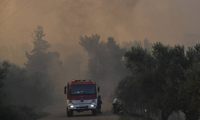 Μεγάλη φωτιά στη Λευκίμμη Αλεξανδρούπολης