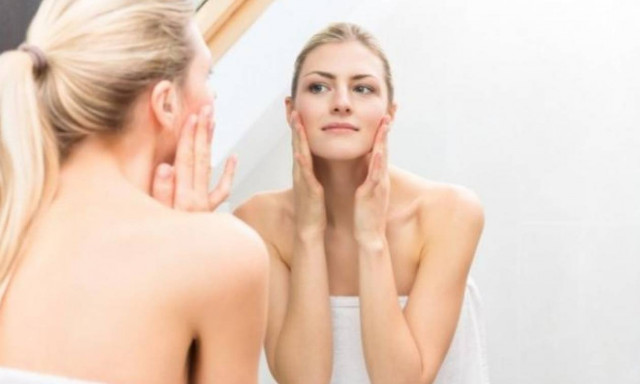 Δύο μοναδικά προϊόντα για να πεις αντίο στα μαύρα στίγματα μία και καλή