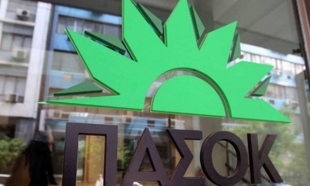 Πέθανε ο πρώην υπουργός του ΠΑΣΟΚ, Βασίλης Ιντζές