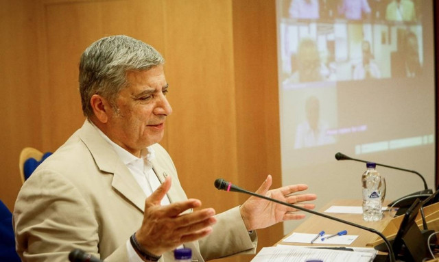 Πατούλης: Οι νέοι περιορισμοί στη συνταγογράφηση υποβαθμίζουν την περίθαλψη των ασθενών