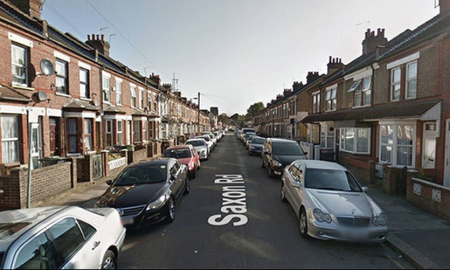 Βρετανία: Αιματηρή συμπλοκή στο Λούτον - Πολλοί τραυματίες