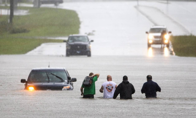 Η.Π.Α.: Στους 13 οι νεκροί από τον φονικό τυφώνα Φλόρενς - Πέφτουν «μνημειώδεις ποσότητες βροχής»