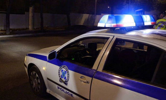 Επίθεση με πέτρες και μπογιές στην πρεσβεία του Ιράν στο Ψυχικό