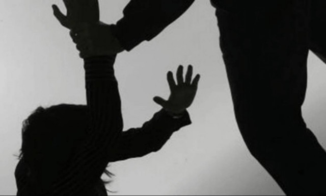 Ρόδος: Άγριος ξυλοδαρμός πωλήτριας από δύο αδέρφια