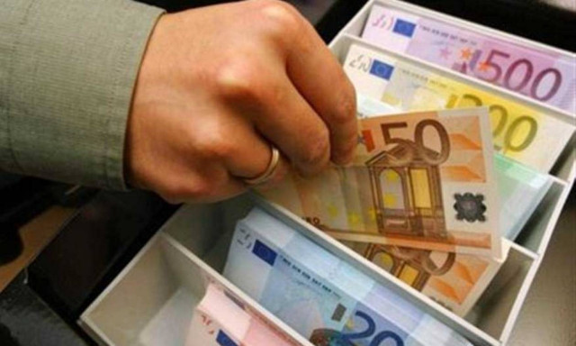 Πότε η τράπεζα μπορεί να κάνει αυτόματη παρακράτηση στους λογαριασμούς σας