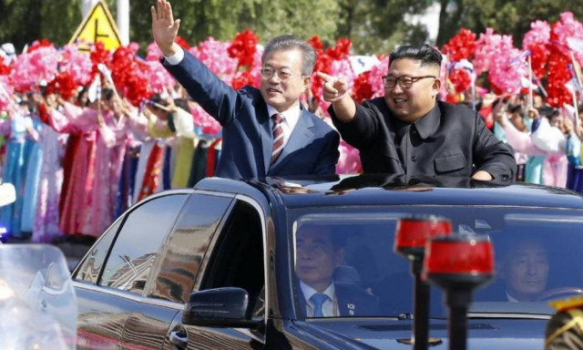 O Κιμ Γιονγκ Ουν «κλείνει οριστικά» το πεδίο δοκιμών βαλλιστικών πυραύλων Τονγκτσάνγκ-ρι