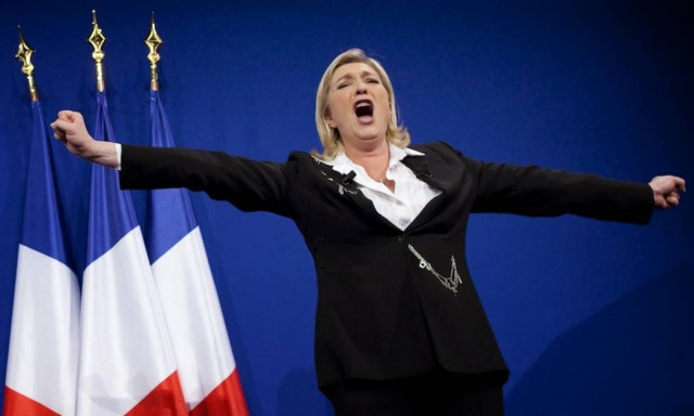 Γαλλία: Η Δικαιοσύνη στέλνει τη Μαρίν Λεπέν στον... ψυχίατρο!