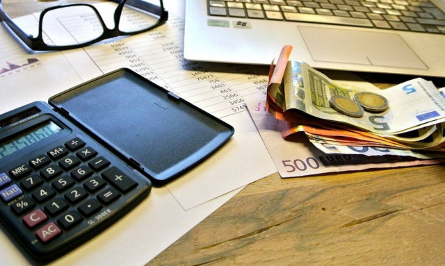 Πότε θα γίνει η εκκαθάριση των εισφορών για όσους έχουν «μπλοκάκι»