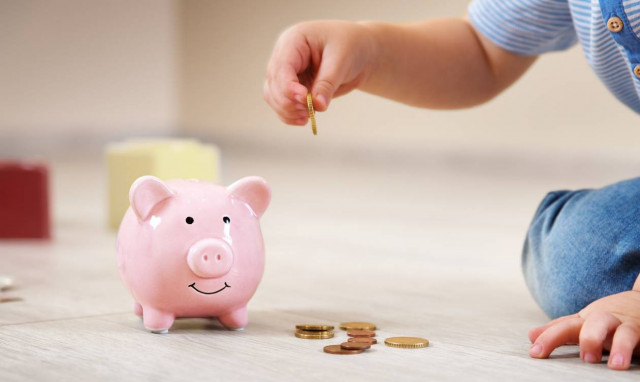 Επίδομα παιδιού: Έως σήμερα οι αιτήσεις για τη δ' δόση - Η ημερομηνία πληρωμής