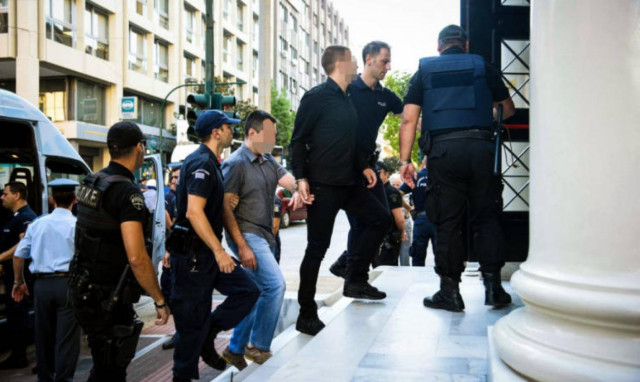 Ανατριχιαστικές λεπτομέρειες για το έγκλημα των 11 δευτερολέπτων στη Ζάκυνθο (videos)