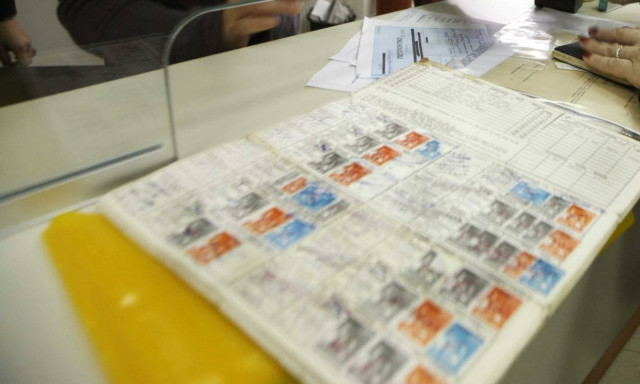 ΙΚΑ: Δείτε πόσα ένσημα εξαγοράζονται- Όλες οι περιπτώσεις