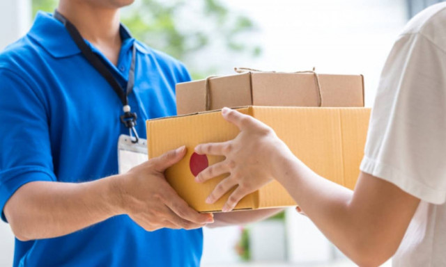 Κατώτατος μισθός 657 ευρώ σε ταχυφαγεία και delivery