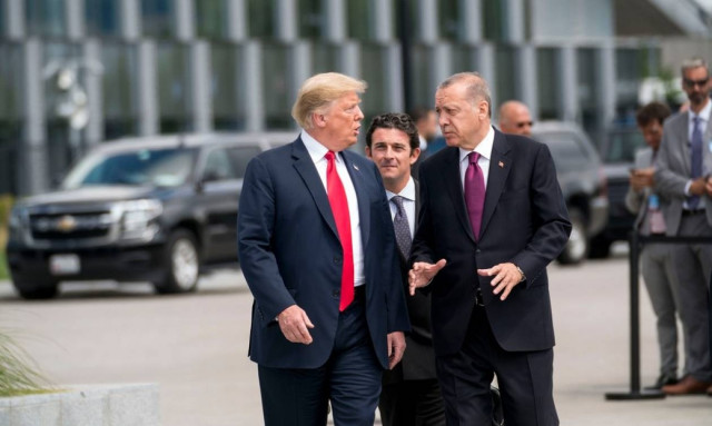 Ερντογάν προς Τραμπ: «Νίπτω τας χείρας μου» για τον φυλακισμένο Αμερικανό πάστορα