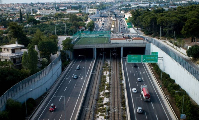 Θανατηφόρο τροχαίο στην Αττική Οδό
