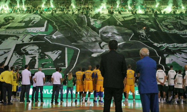 Ρίγη συγκίνησης και ανατριχίλα στο ΟΑΚΑ για το μεγάλο Παύλο Γιαννακόπουλο