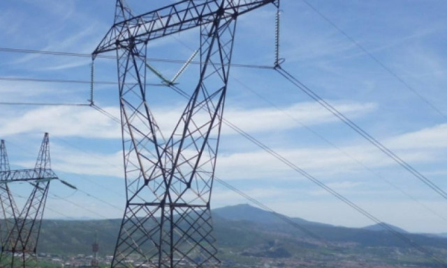 Διακοπή ρεύματος σε περιοχές της Αττικής λόγω κακοκαιρίας: Πού εντοπίζονται προβλήματα