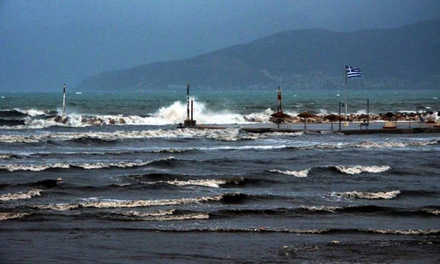 Ζορμπάς: Εικόνες καταστροφής σε Κορινθία και Αργολίδα από το πέρασμα του κυκλώνα  (pics+vids)