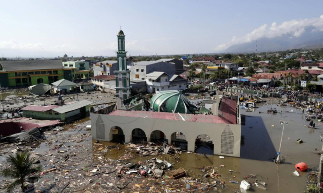 Indonesia earthquake: Huge surge in death toll