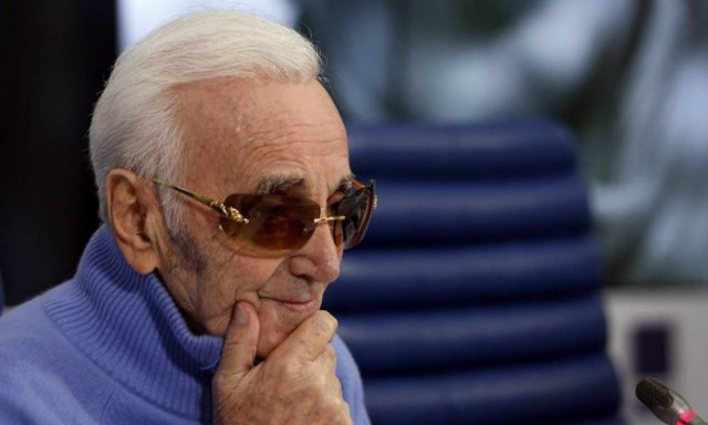 Σαρλ Αζναβούρ: Ποιος ήταν ο θρύλος της γαλλικής μουσικής