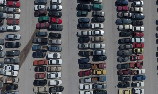 Τιμές - σοκ: Πώς θα αγοράσετε αυτοκίνητο από 100 ευρώ - Δείτε όλη τη λίστα