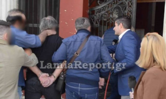 Προφυλακιστέο το «σατανικό ζευγάρι» για το έγκλημα στην Αρκίτσα (vids)