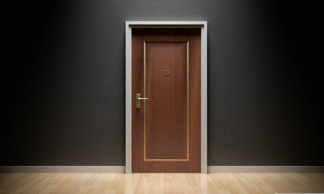 Χρησιμοποιούσε θησαυρό ως σφήνα στην πόρτα του -  Όταν δείτε τι ήταν θα τσεκάρετε αμέσως κι εσείς