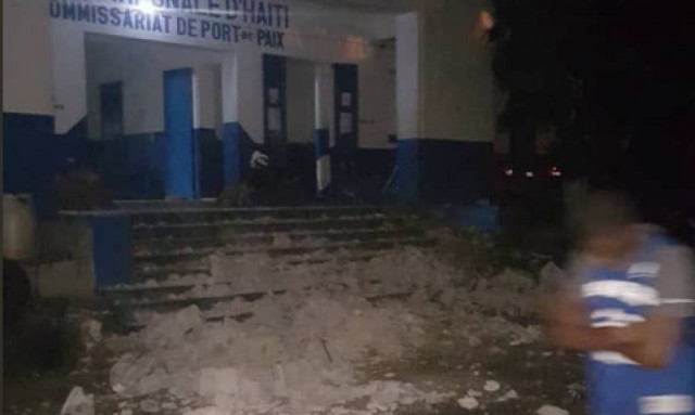 Φονικό χτύπημα του Εγκέλαδου στην Αϊτή: Τουλάχιστον έντεκα νεκροί