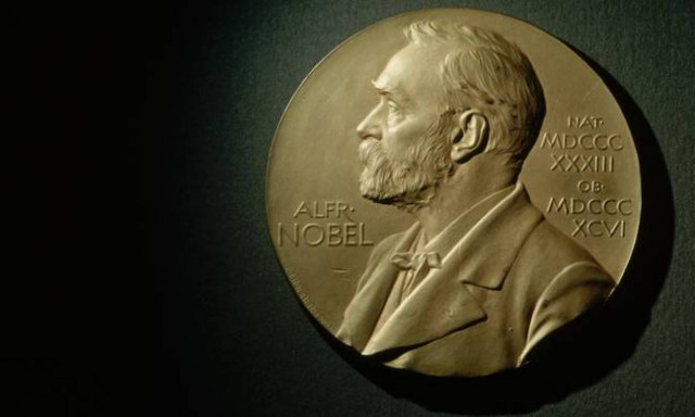 Και το Νόμπελ Οικονομίας 2018 απονέμεται στους… (Pics+Vid)