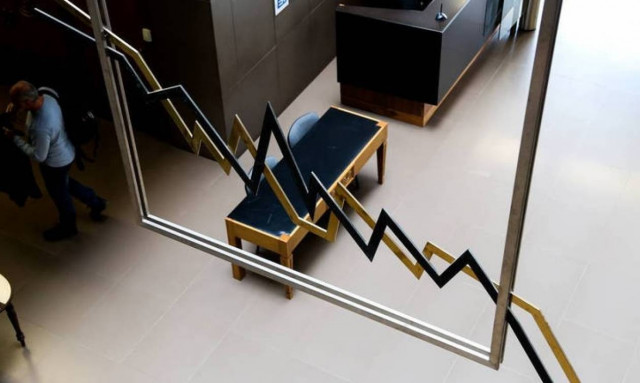 Νέα «βουτιά» για το χρηματιστήριο Αθηνών - Κλείσιμο με πτώση 2,43%