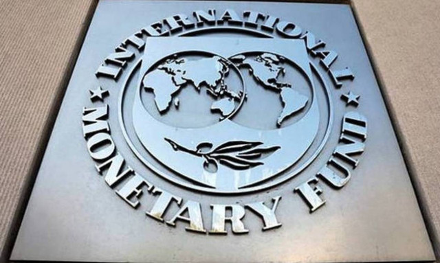 IMF revises upwards Greece's growth estimates