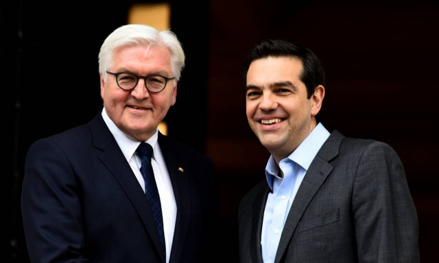 Τσίπρας σε Σταϊνμάιερ: Η Ελλάδα αφήνει πίσω της τα δύσκολα χρόνια της λιτότητας